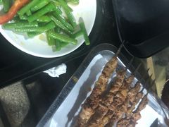 -陇上全荟兰州传统牛肉面(延吉路店)