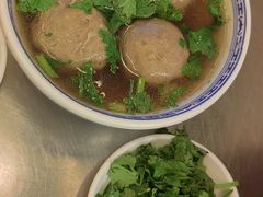 -潮界(LU·ONE凯德晶萃广场店)