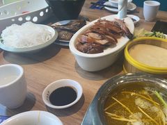 -龙聚德北京烤鸭(沙坪坝华宇A馆店)
