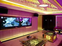 -鸿泰洋美食水会(东门中店)