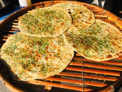 韭菜月亮饼-月亮饼香烟店(翠竹新村店)