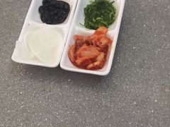 -豚妈妈汤饭·部队锅(南京东路店)