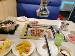 -爱客得牛排海鲜烤肉·火锅自助(春熙路黑金好店)