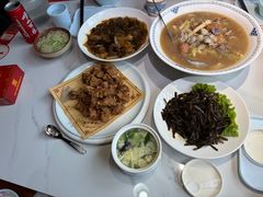 -乔家小院•非遗驴肉•本地小海鲜(滨河路店)