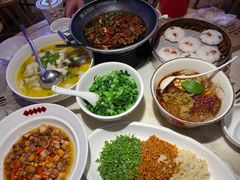 -味上湘菜馆(阿波罗店)