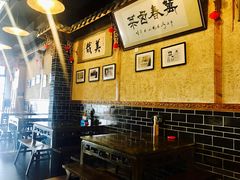 -老鼎万春卤菜(鹭湖宫8区店)