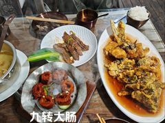 -魁盛居百年鲁菜馆(县西巷店)