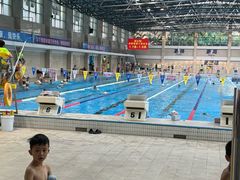 -奥冠体育华师附中恒温游泳馆