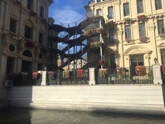 -东港音乐喷泉广场