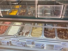 -VENCHI 闻绮(上海佛罗伦萨小镇店)