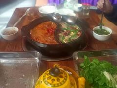 -好吃鬼高原牦牛杂火锅(古尔沟分店)