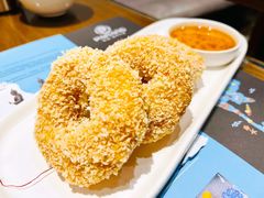 炸虾饼配泰国梅子酱-帕蓝·暹罗料理(大学路店)