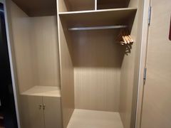 -逸米精选公寓(广州火车站西村地铁站店)