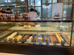 -Dough&Joe团憩(瑞虹天地月亮湾店)