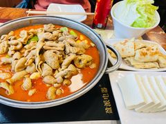 -彭记铁锅肥肠(东四总店)