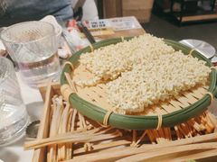 -尚尚仙·酸汤猪手·猪肚鸡火锅(华联万柳购物中心店)