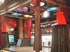 -老滇山寨•云南特色菜•地方菜•民族风情歌舞表演(金碧店)