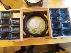 -勺子米线·云南传统小吃市集(四方街店)