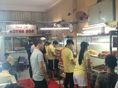 -Bánh Mì Huynh Hoa