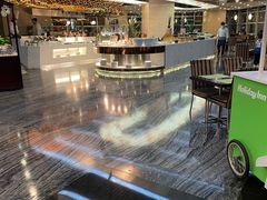 -西安绿地假日酒店