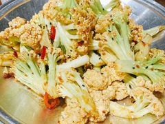 干锅有机菜花-叶派龙虾•招牌香辣蟹·海鲜(中海国际店)