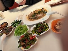 -慈溪白金汉爵大酒店