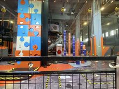 -嗨翻Hi-Fun竞技主题乐园·蹦床团建生日轰趴(荆川 国光1937店)