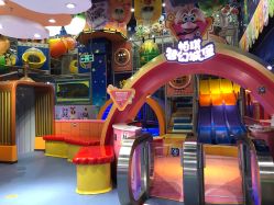 -太空学院儿童娱教乐园(中华广场店)