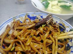 -珠宝街老左杂酱面馆