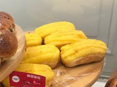椰蓉面包-味多美蛋糕(苏州街地铁店)