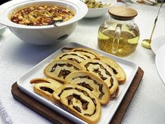 -品海楼·大连海胆锅贴馆(东港店)