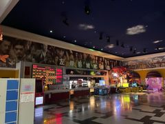 -左岸国际电影城(泉汇购物广场店)