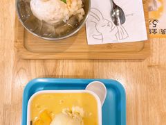 雪山杨枝甘露-满记甜品(巴黎春天宝山店)