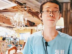 -领鲜活海鲜榴莲自助火锅(东门店)