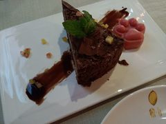 -YUE·6·西式融合餐厅(外滩六号店)