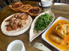 -隔壁老王·家常云南菜(花巷店)