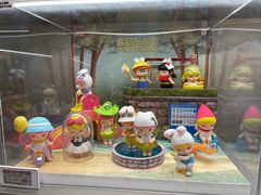 -泡泡玛特POPMART(蓝色港湾店)