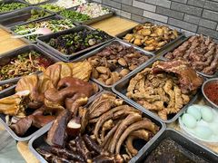 -雷祖芳老妈蹄花店