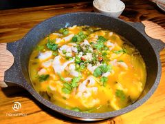 -东家小院金汤酸菜鱼(南阳路店)