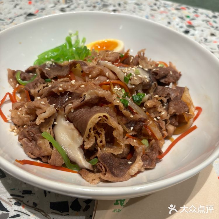 很推荐的日式快餐店[加油][加油][加油]