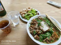 精品卤煮火烧-胖子卤煮