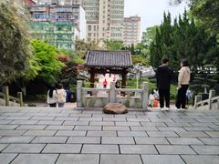 -绳金塔