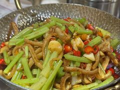 -何氏排骨(左家塘店)
