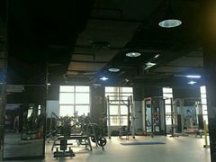 -CXFIT 陈徐健身工作室(凯旋店)