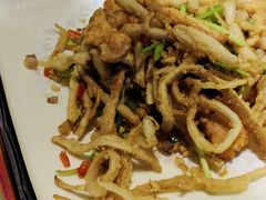 -香巴拉云南餐厅(华莱坞店)