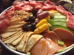 -炸鸡情侣韩式料理(中央大街店)