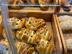 -红星前进面包牛奶公司(君太店)