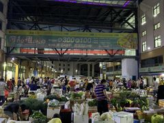 -三亚新鸿港水果一级批发市场