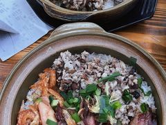 四拼煲仔饭-崖口煲仔饭