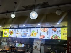 -六和餐饮(东城根店)